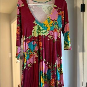 Floral V-Neck Dress with 3/4 Sleeves